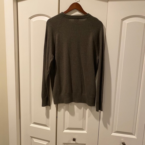 J Crew Men’s Crew Neck Sweater. - Picture 4 of 5